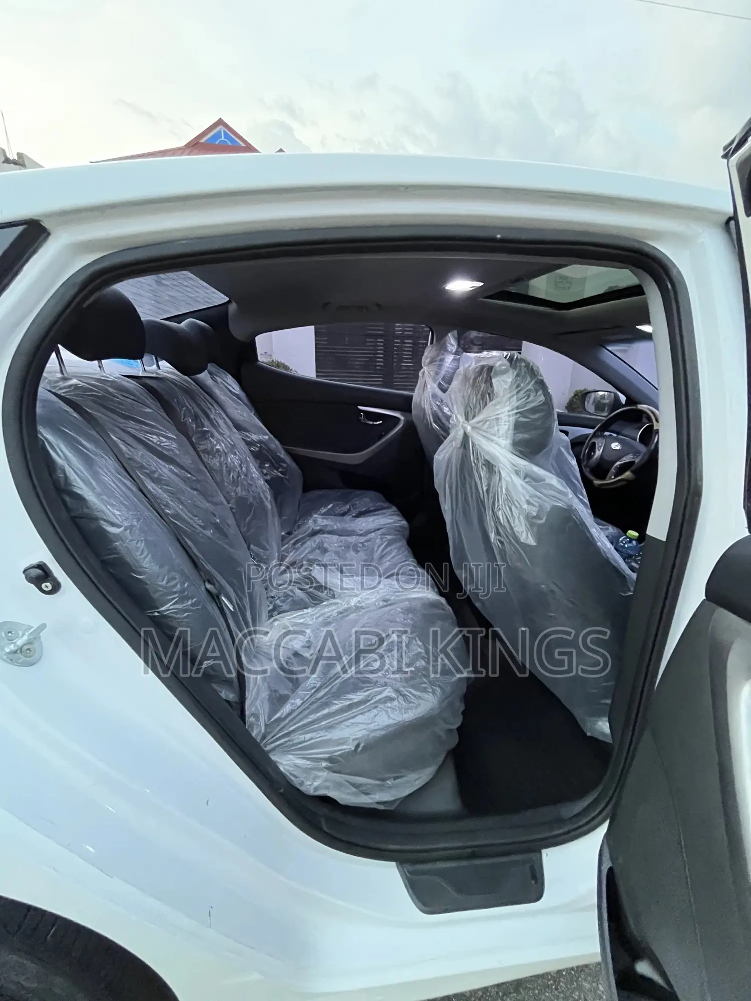 Hyundai Avante 2013 White