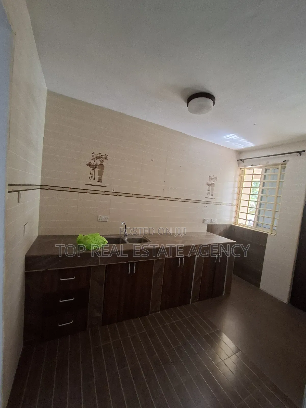 2bdrm Apartment in Pillar 2, Ga East Municipal for rent