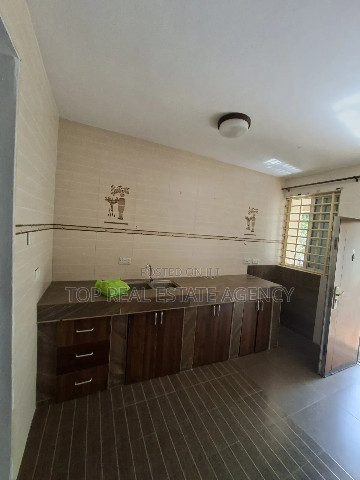 2bdrm Apartment in Pillar 2, Ga East Municipal for rent
