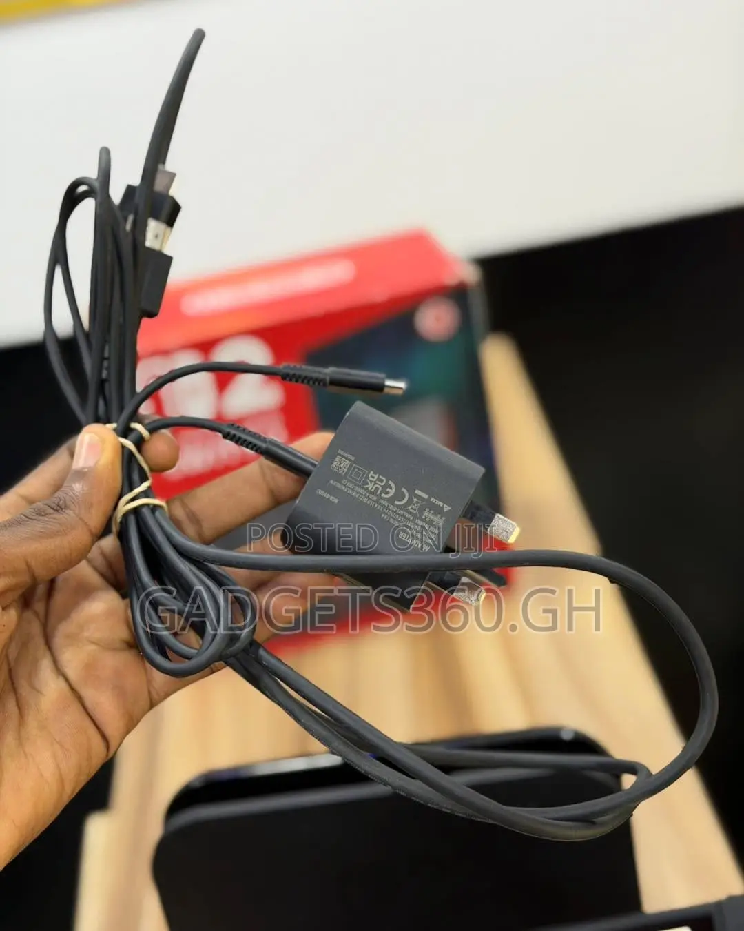 Nintendo Switch 2 (256gb + Loaded Games)