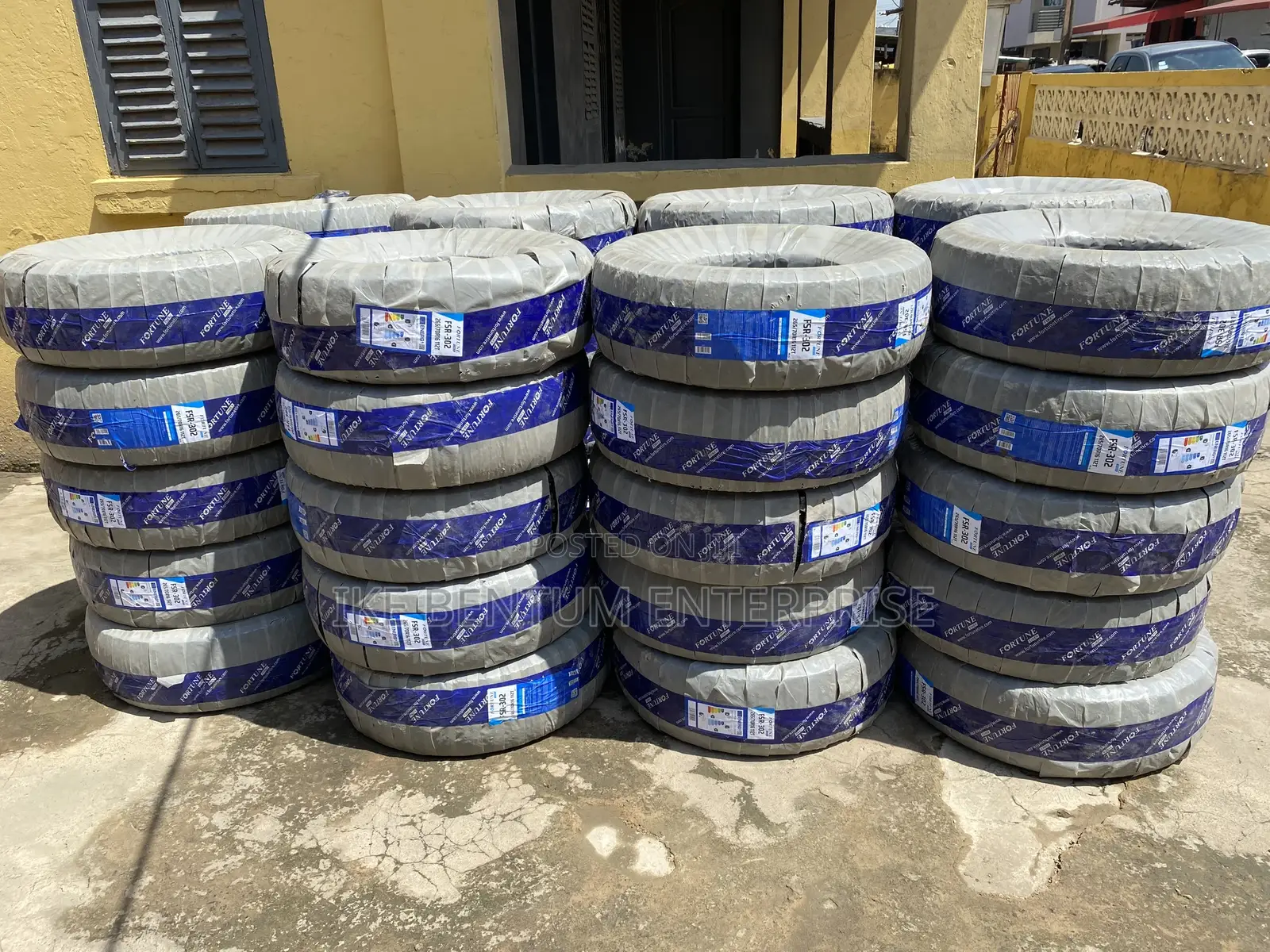 The Tyres Brands Are:Michelin,Yokohama,Bridgestone,Dunlop,Continental