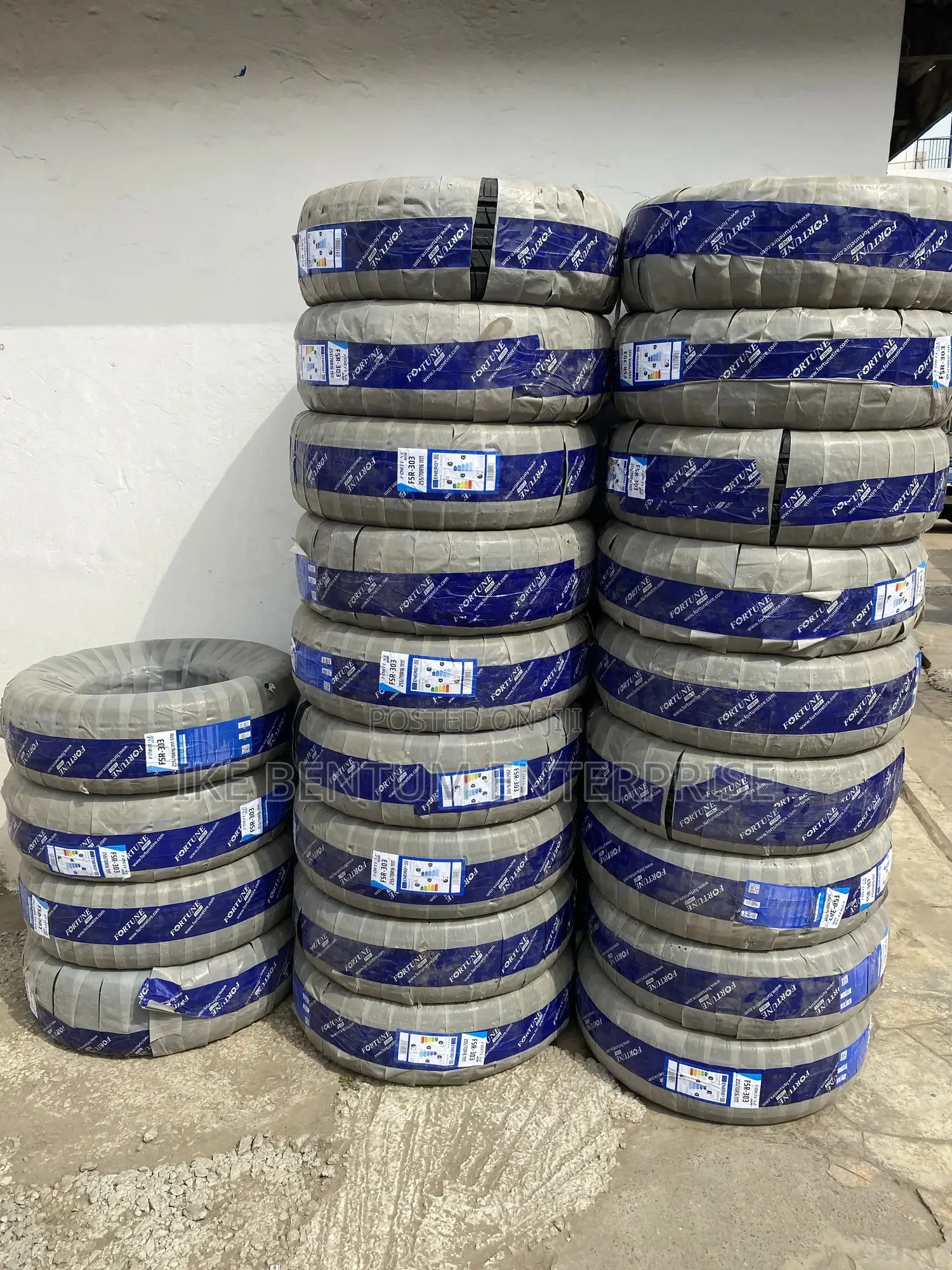 The Tyres Brands Are:Michelin,Yokohama,Bridgestone,Dunlop,Continental