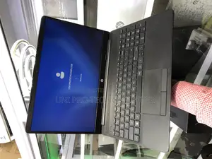 Laptop HP 15-da2933nia 8GB Intel Core i3 HDD 1T