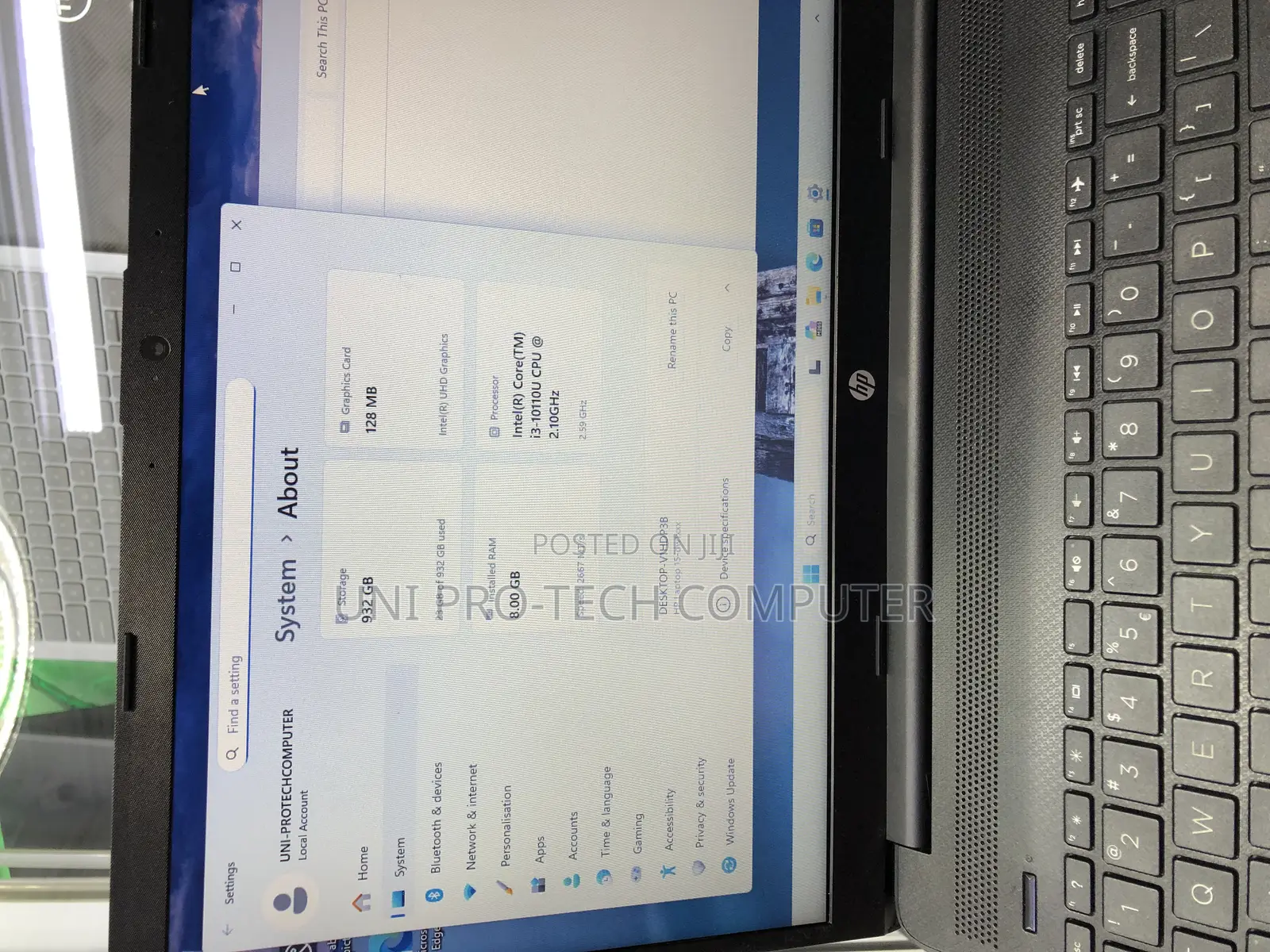 Laptop HP 15-da2933nia 8GB Intel Core i3 HDD 1T