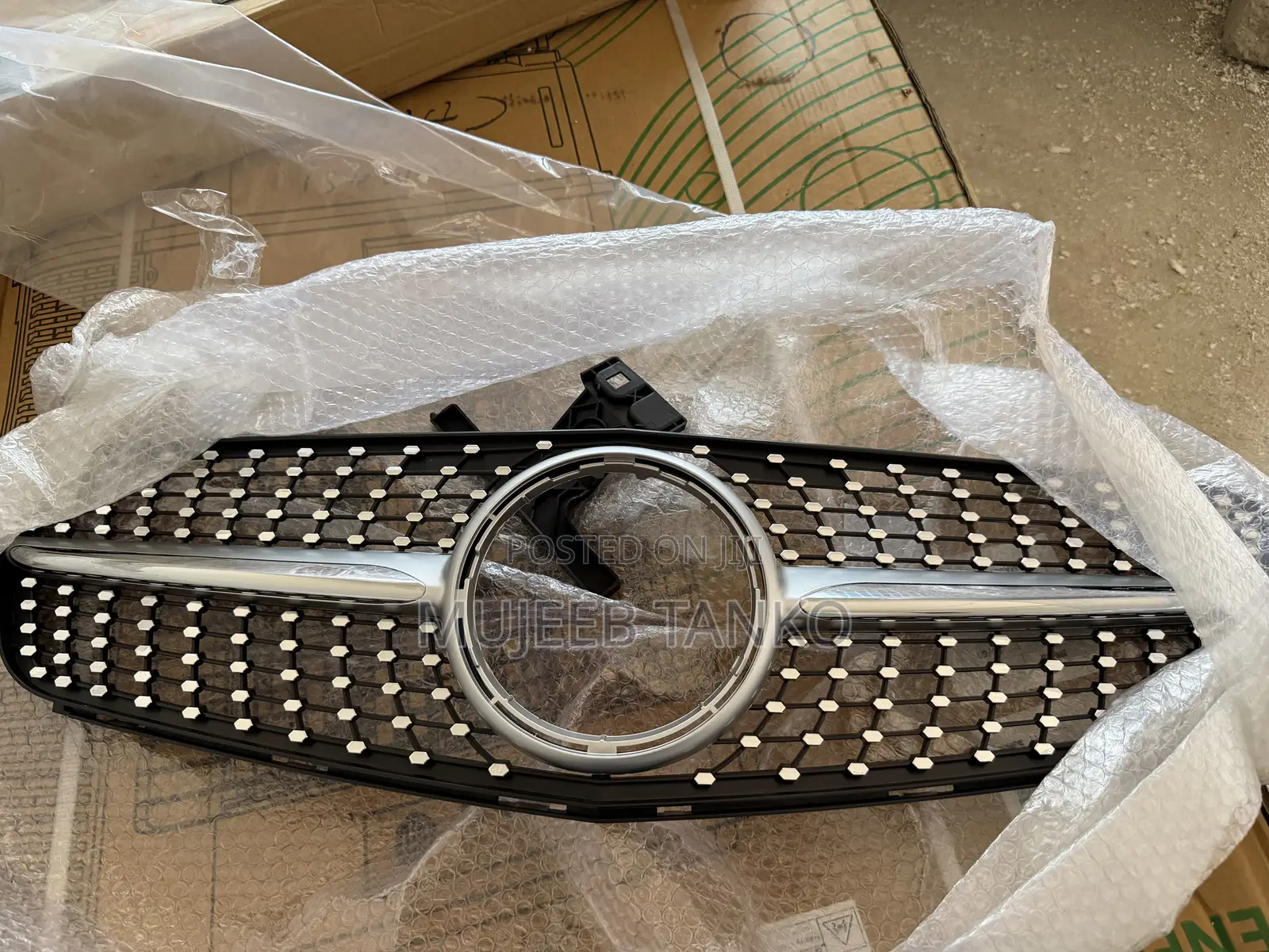 Mercedes Benz C300 C250 Front Grilles