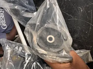 Corolla 2009 to 2018 Gearbox Mount or Seat