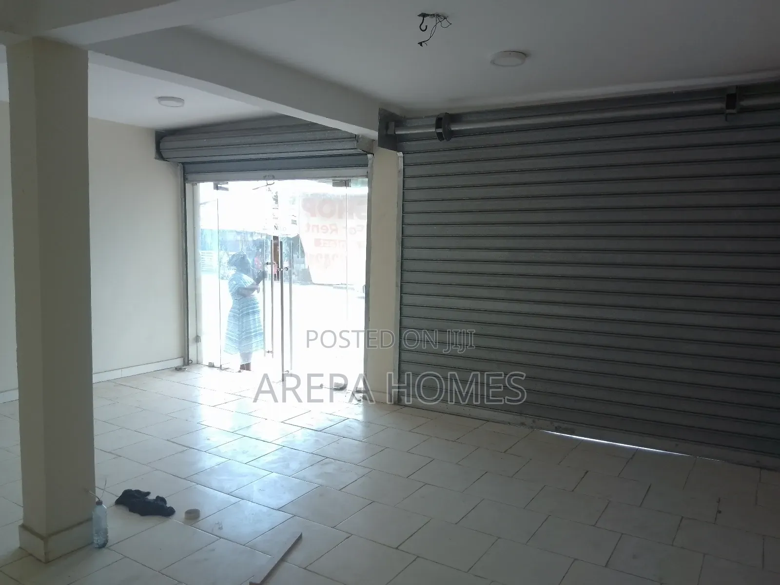 A Strategic Shop for Quick Rent