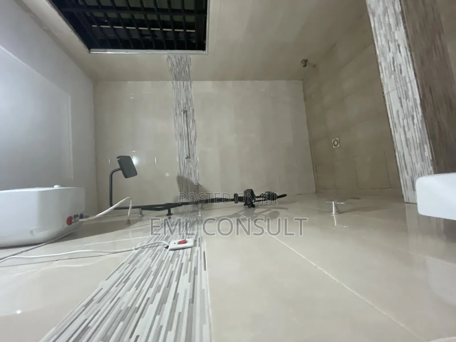2bdrm Apartment in Spintex for rent