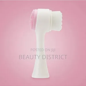 Facial Cleansing Brush