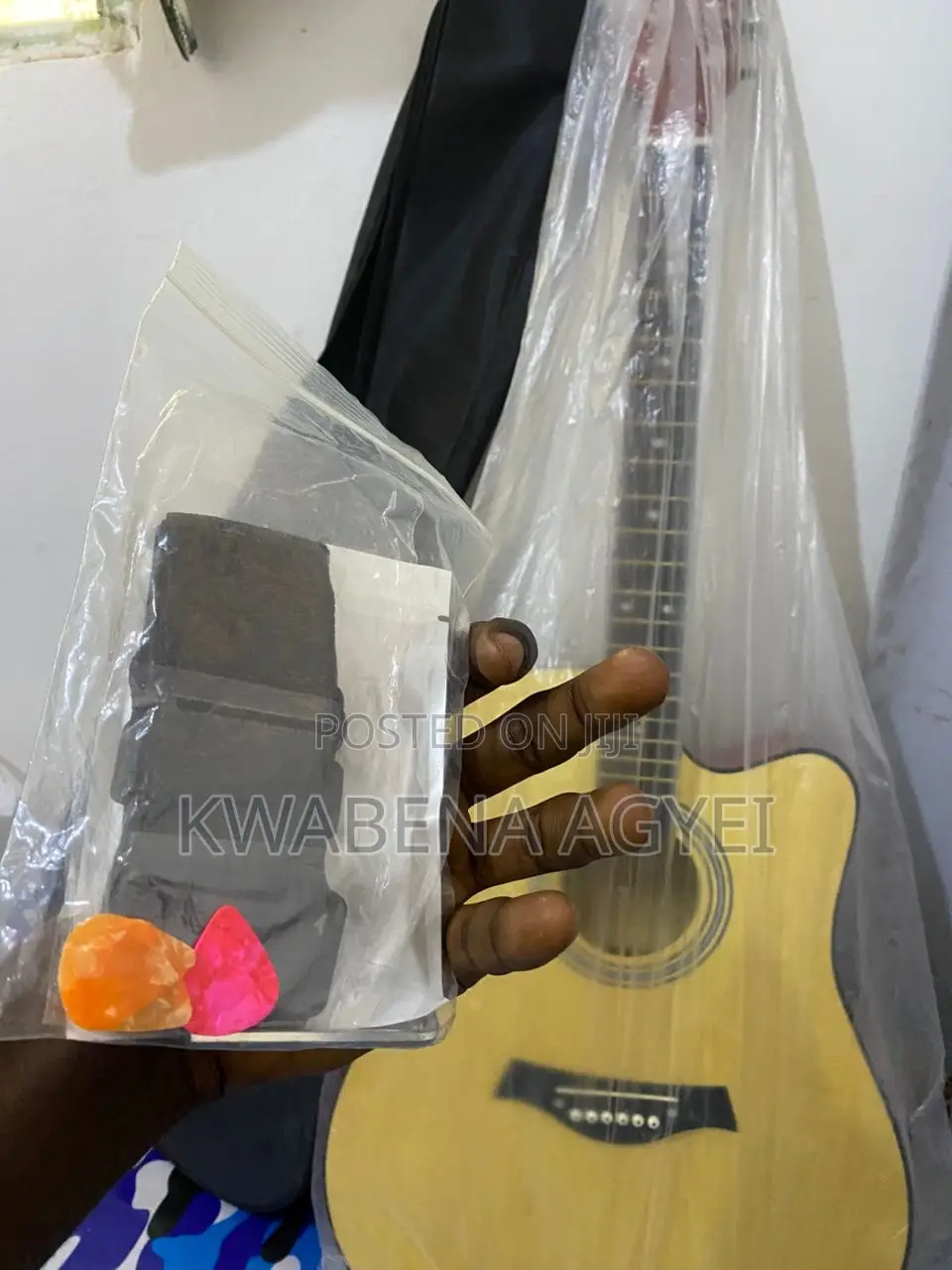 Acoustic Guitar