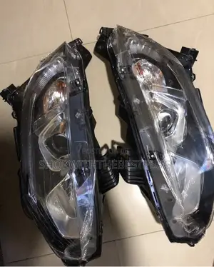 Honda Civic 2016-2018 Headlight Pair