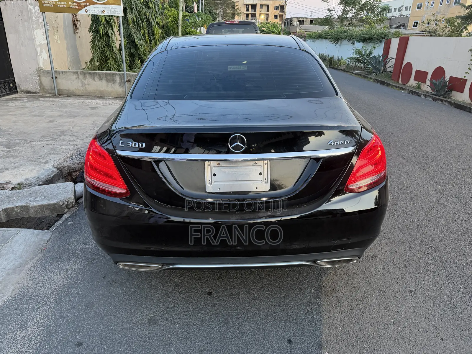 Mercedes-Benz C300 Luxury 4matic Sedan AWD (2.0L 4cyl 7A) 2017 Black