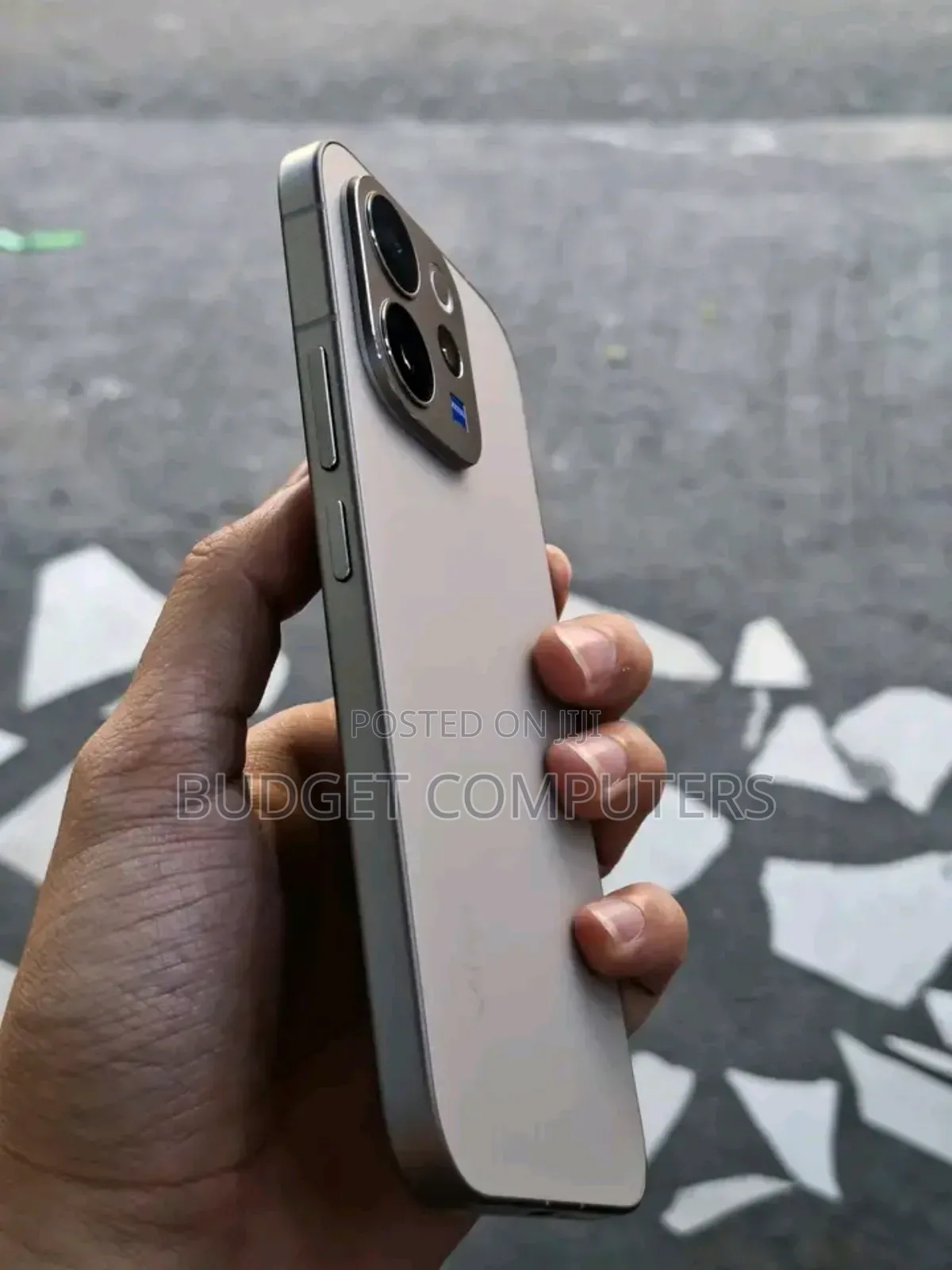 New Vivo V60 256 GB Gray