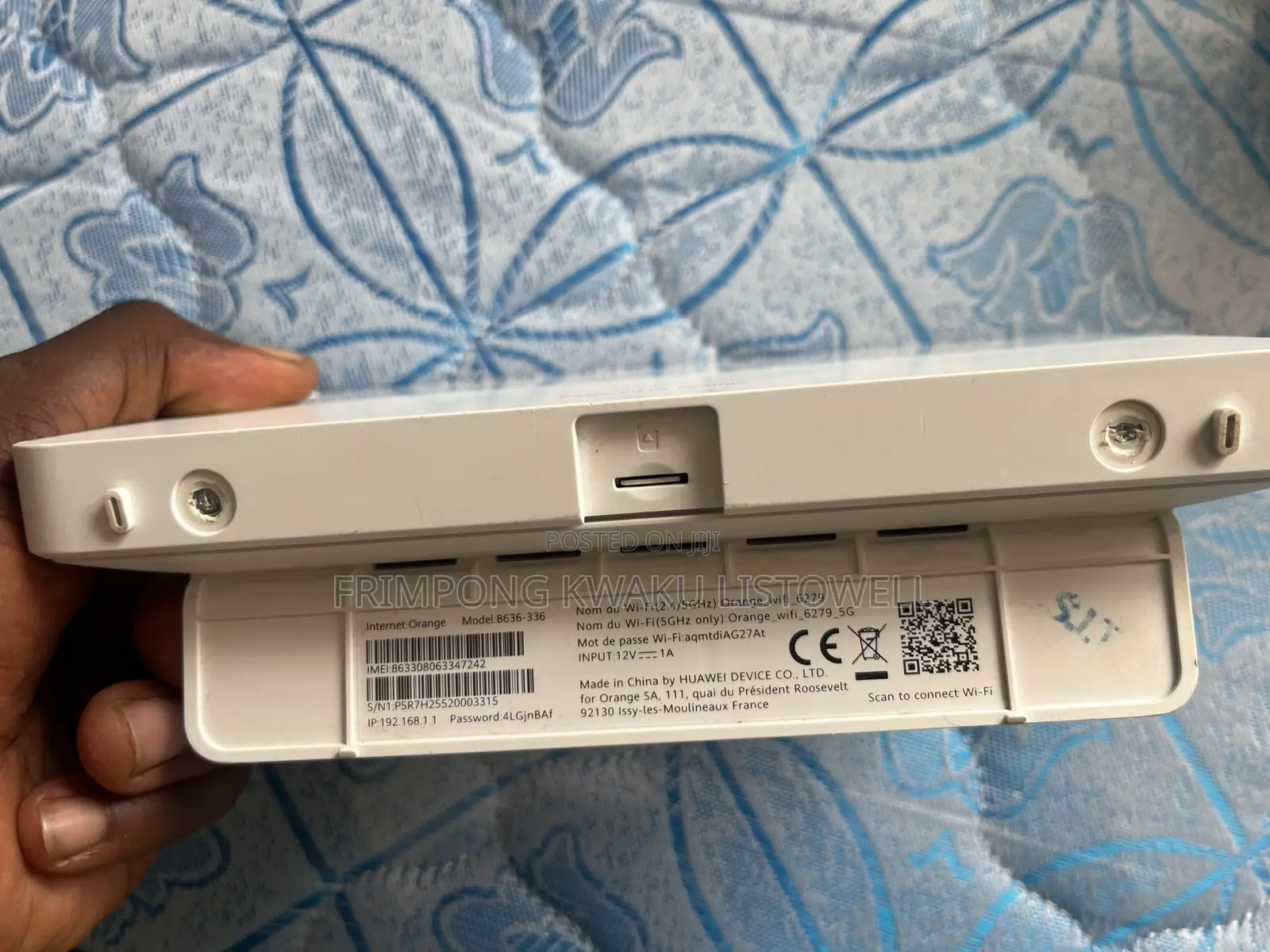 Flybox Orange Router