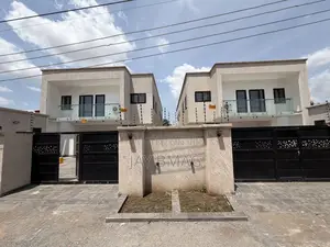 4bdrm Mansion in North Legon for sale