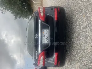 Nissan Sentra SV 4dr Sedan (1.8L 4cyl CVT) 2015 Black