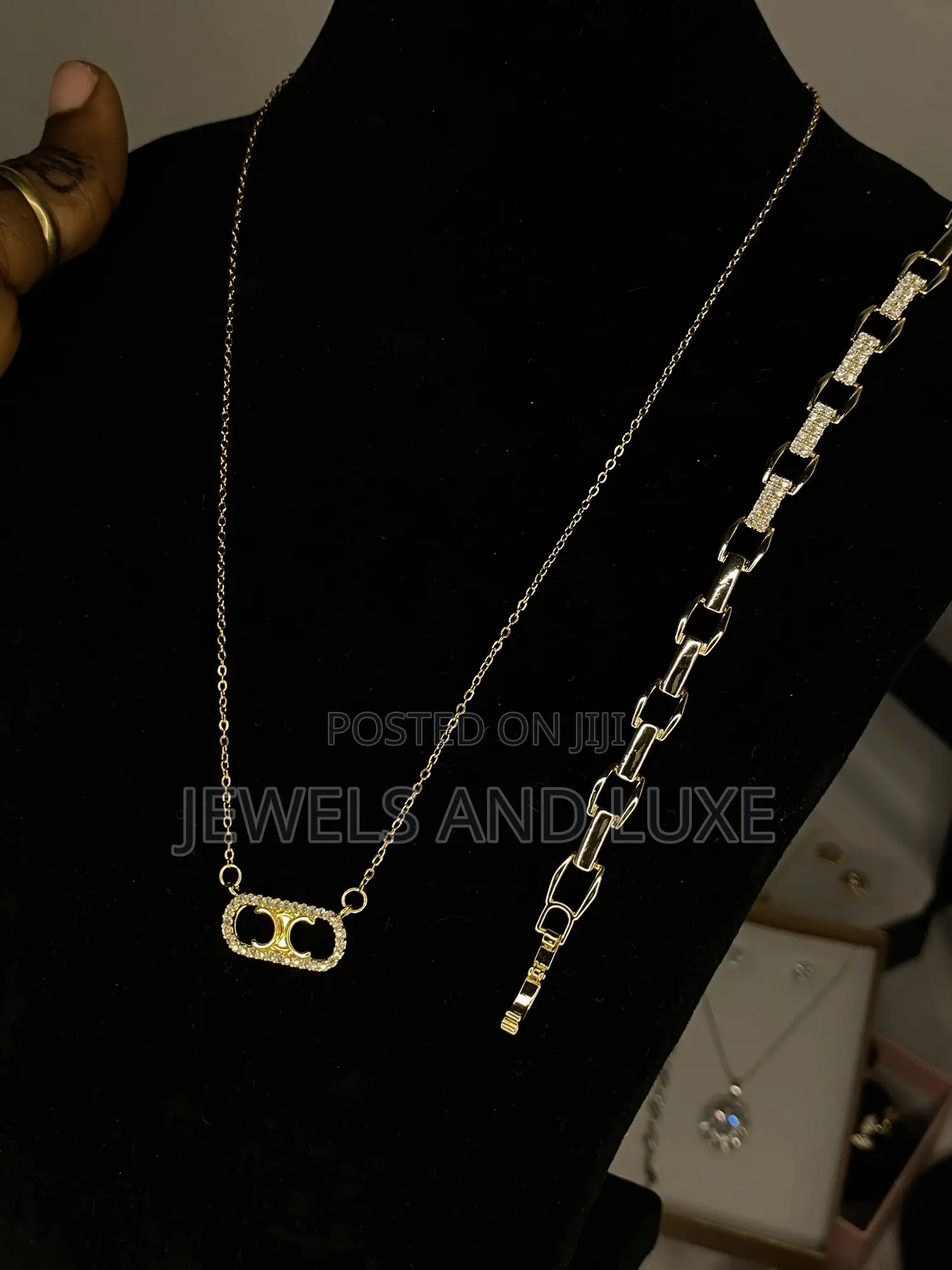 Necklace+Bracelet