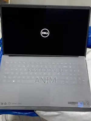 New Laptop Dell Inspiron 15 16GB Intel Core i7 SSD 1T