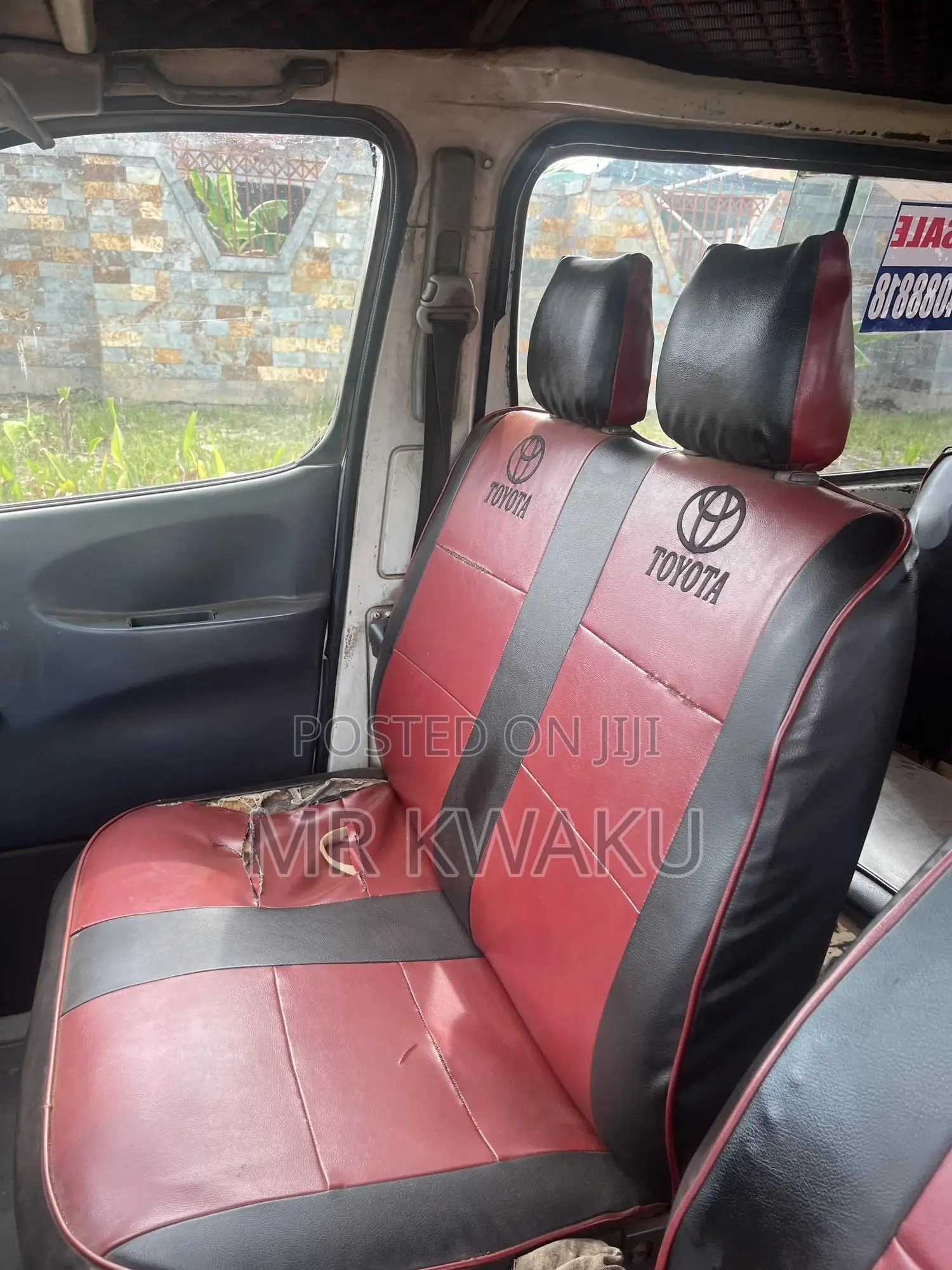 Toyota HiAce 2008 White