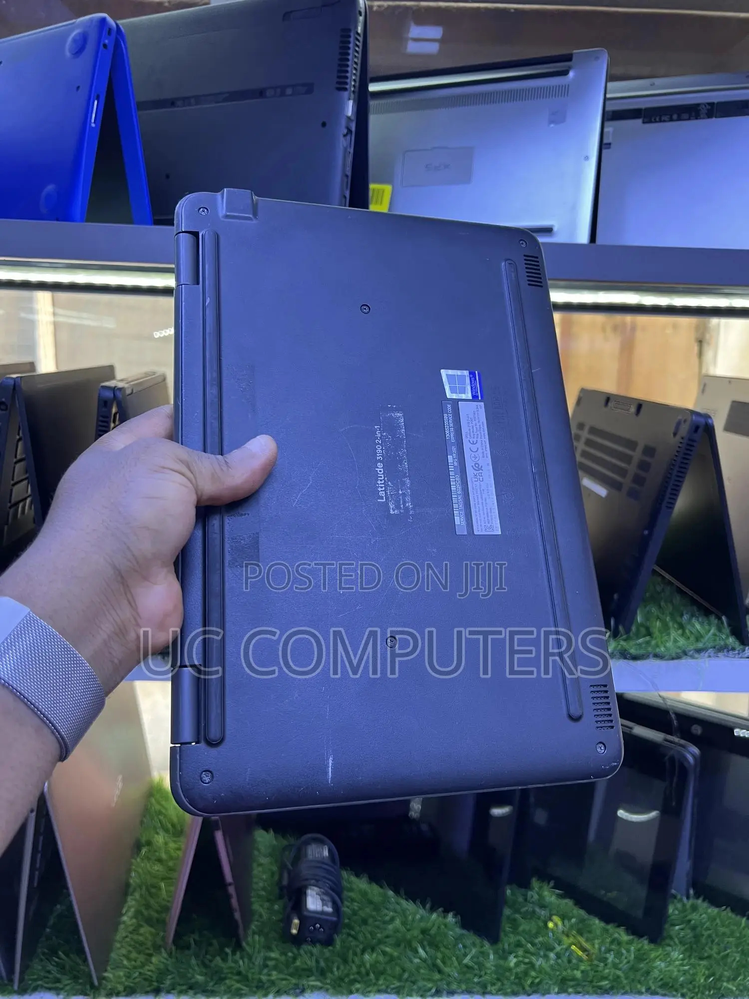 Laptop Dell Latitude 3189 4GB Intel SSD 128GB