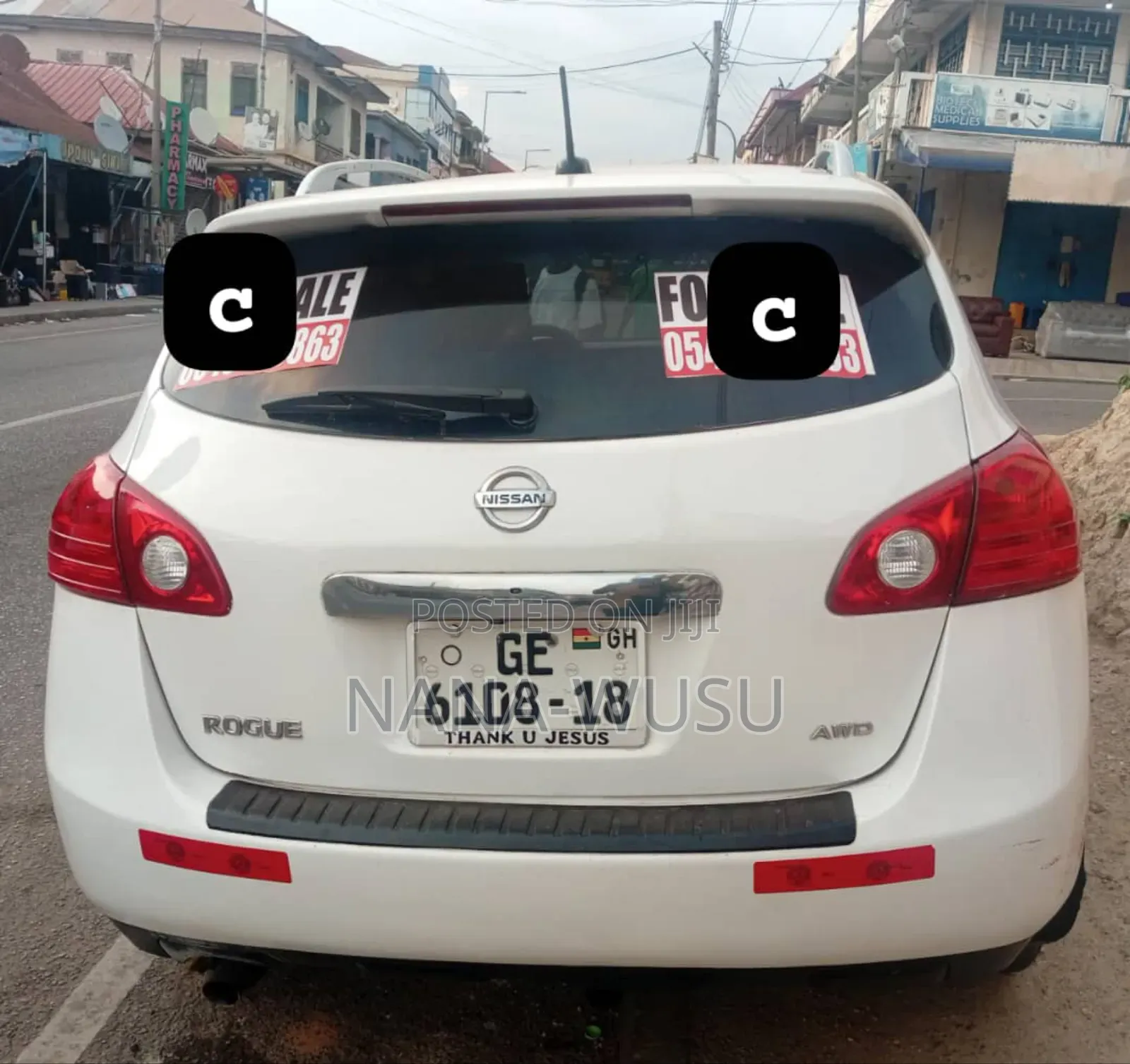 Nissan Rogue 2010 White