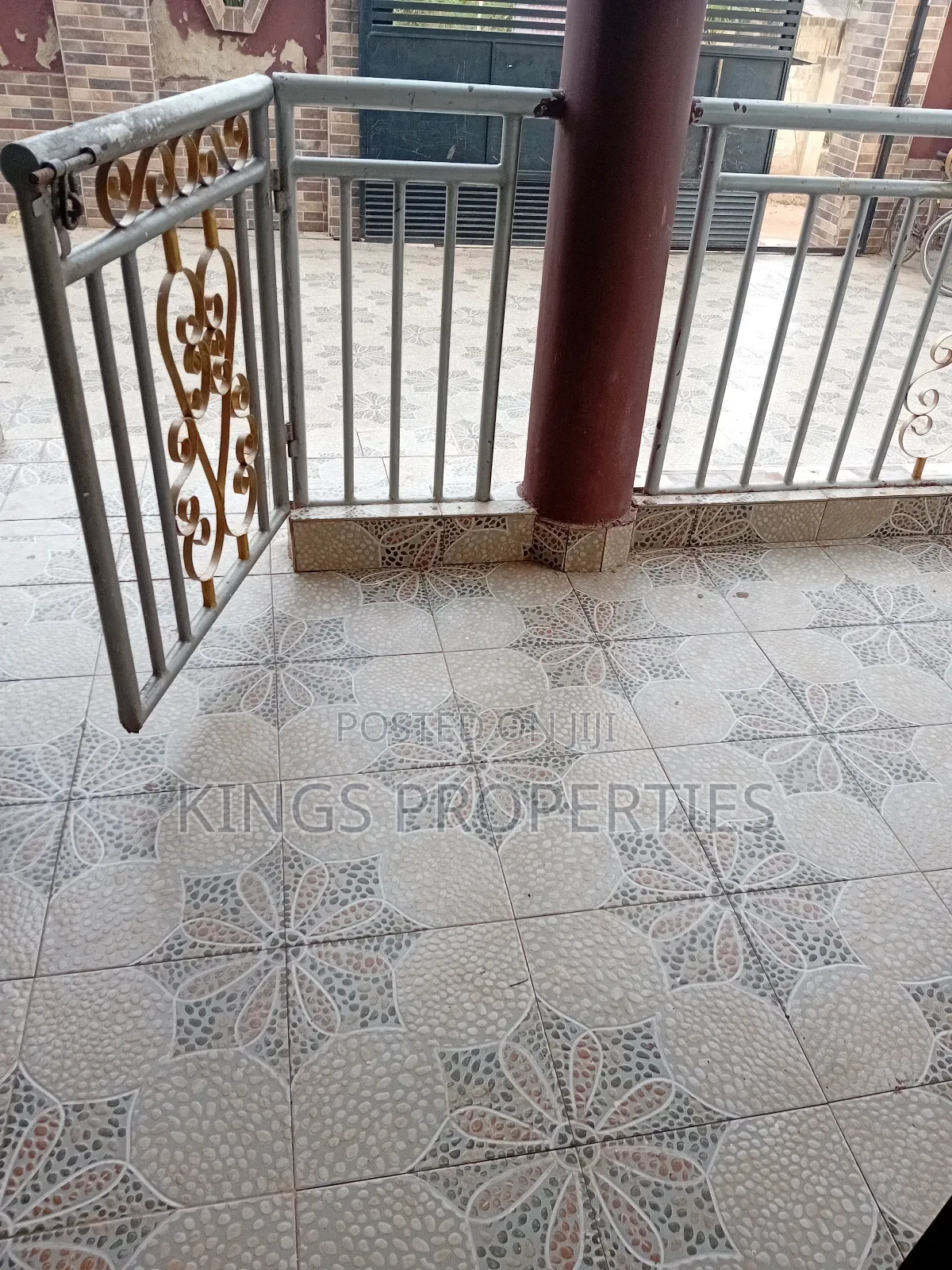 3bdrm Apartment in New Bortianor for rent