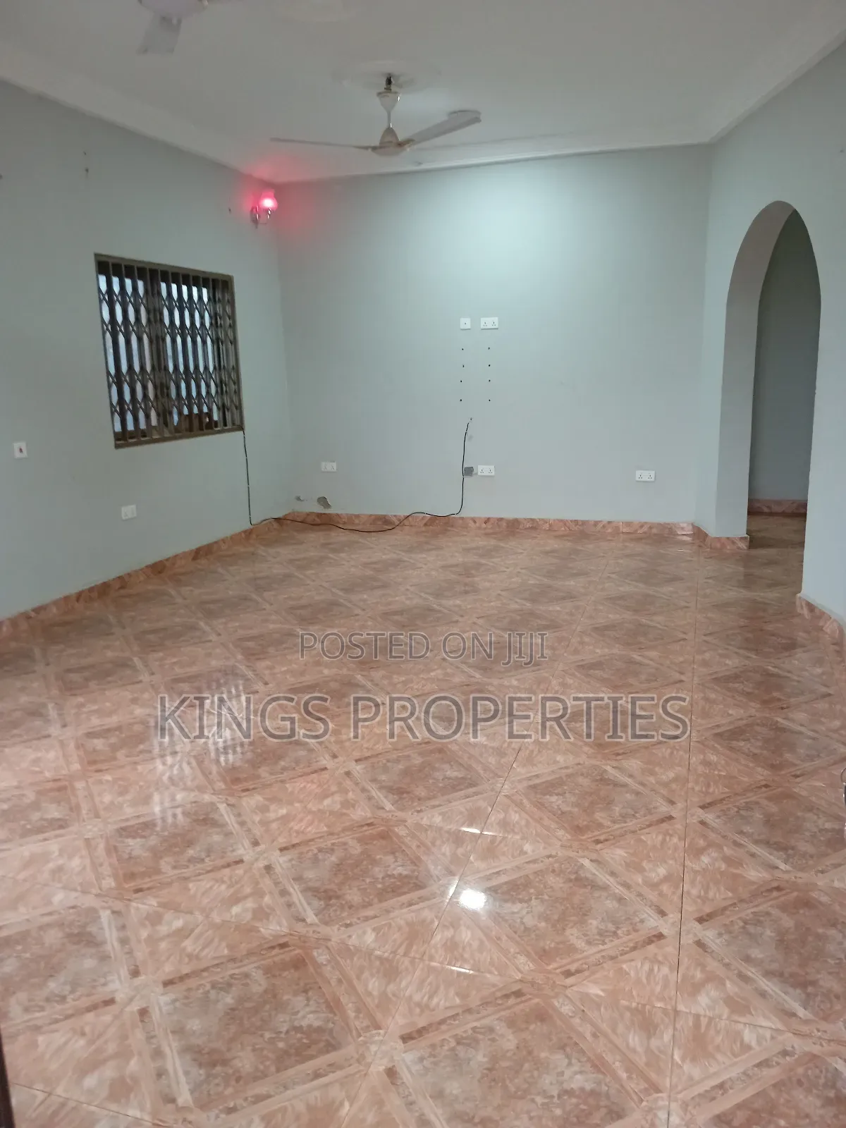 3bdrm Apartment in New Bortianor for rent