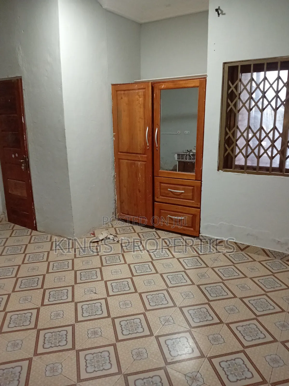 3bdrm Apartment in New Bortianor for rent
