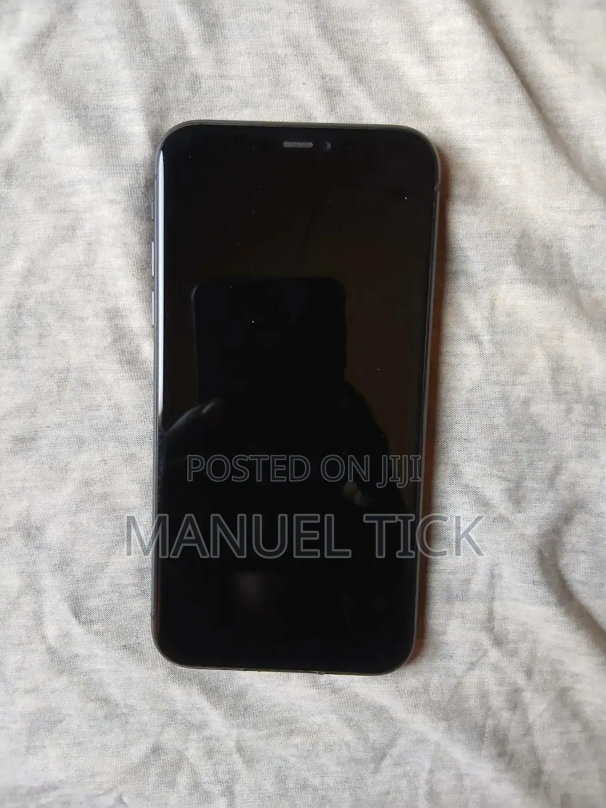 Apple iPhone 11 64 GB Black