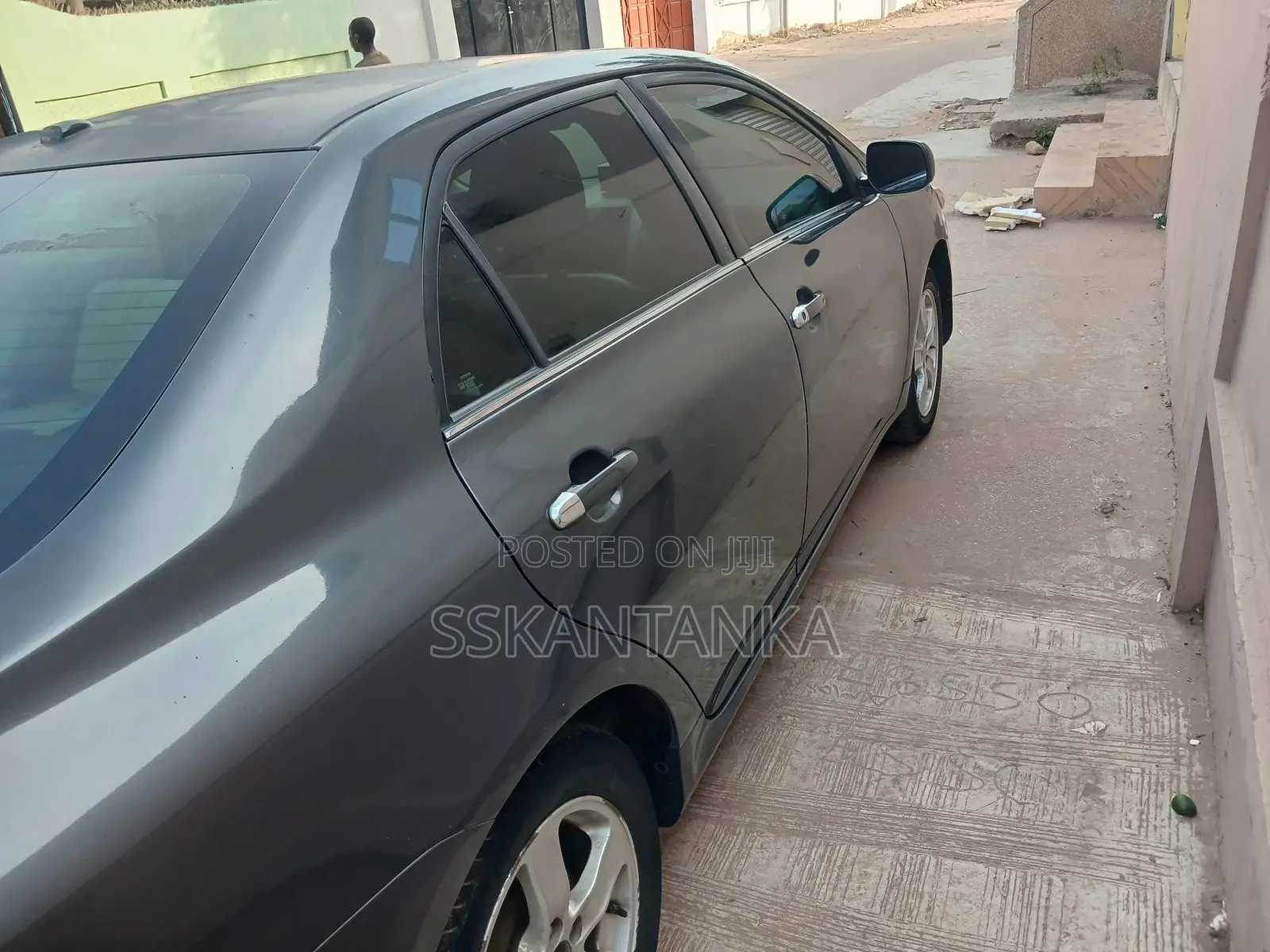 Toyota Corolla XLE 4dr Sedan (1.8L 4cyl 4A) 2009 Gray