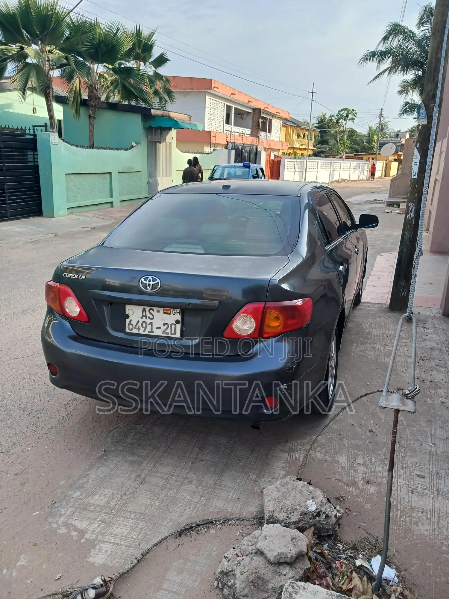 Toyota Corolla XLE 4dr Sedan (1.8L 4cyl 4A) 2009 Gray