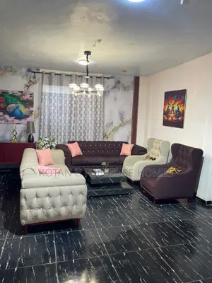 Kwabena Sofa Set