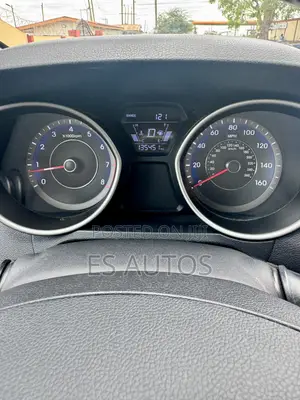 Hyundai Elantra Limited PZEV 4dr Sedan (1.8L 4cyl 6A) 2014 Gray