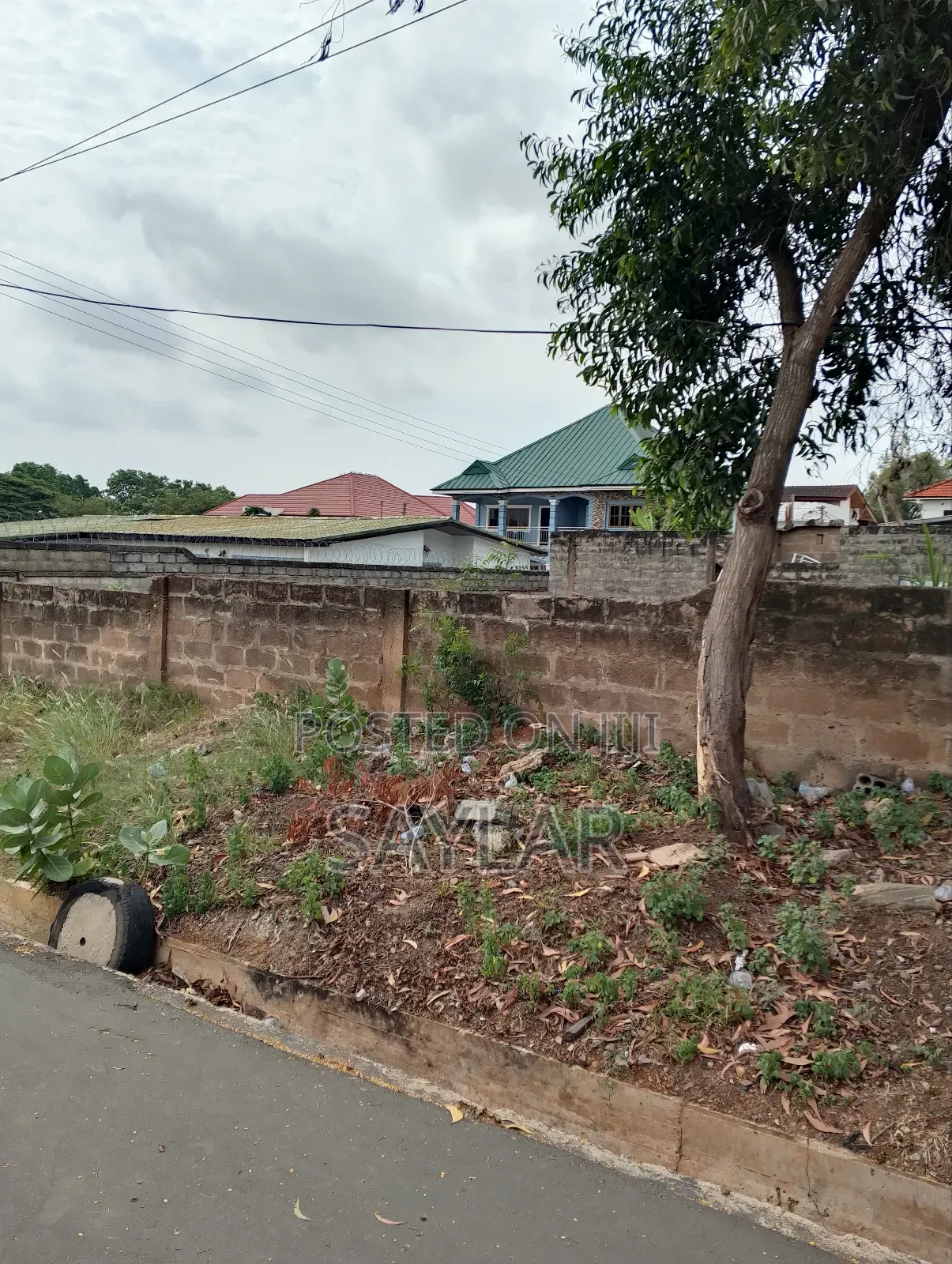 2 and Half Plots Verified TDC Documents Comm10, Facing Tarred Roads