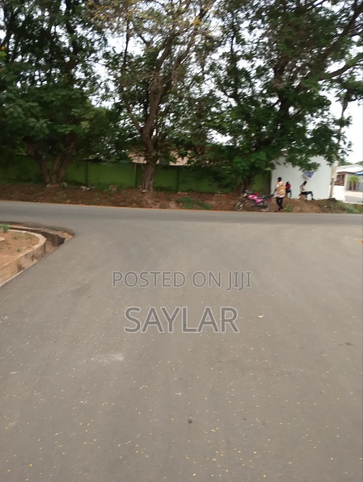 2 and Half Plots Verified TDC Documents Comm10, Facing Tarred Roads