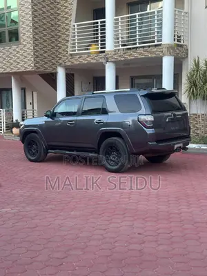 Toyota 4-Runner 2021 Gray