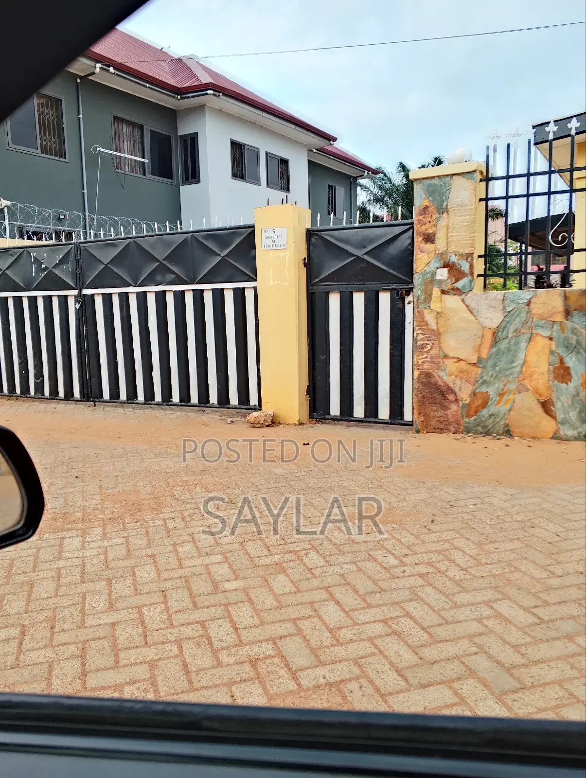 2 Plots Close to Tema Women's Hospital Comm10