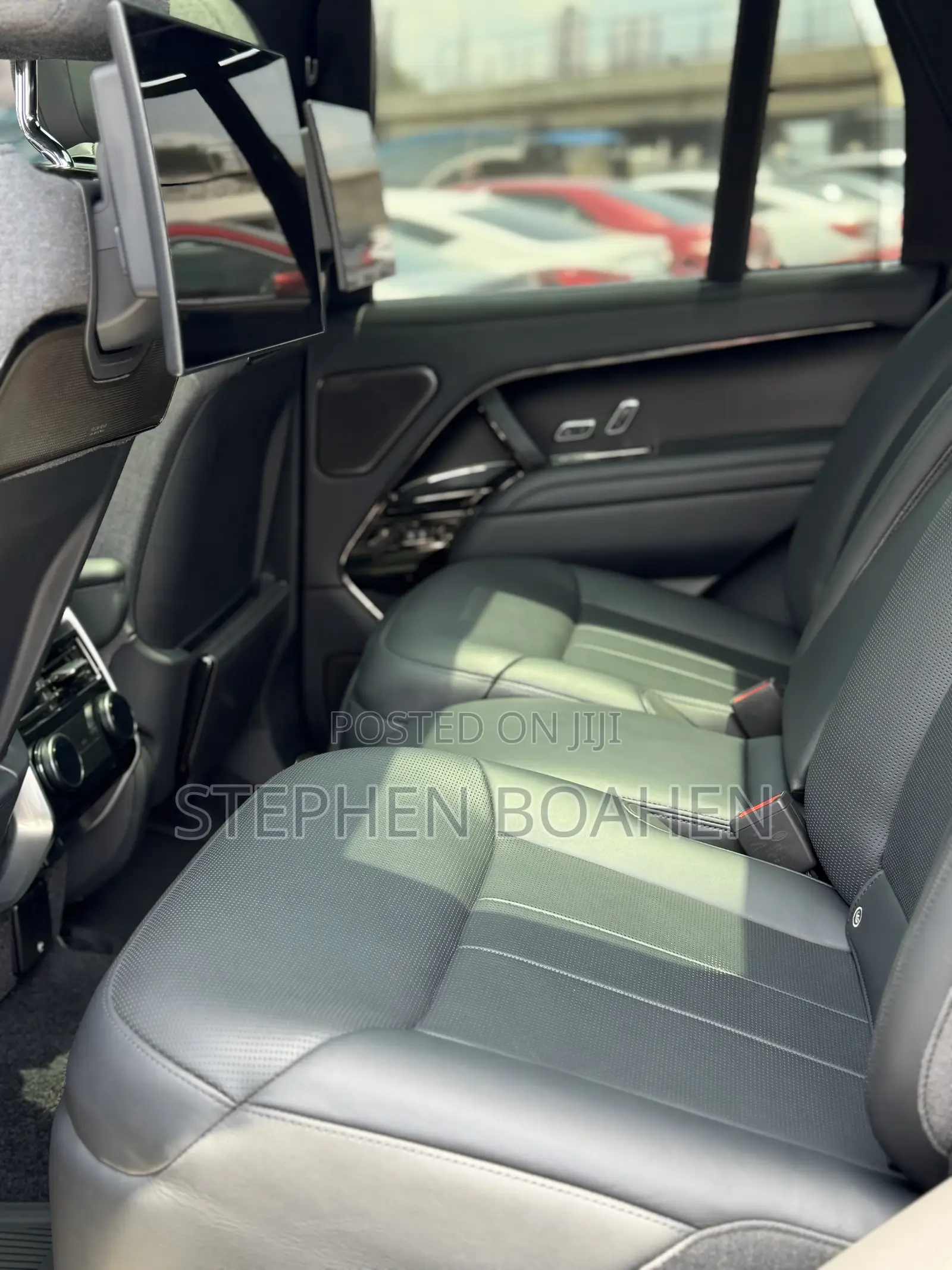 Land Rover Range Rover Vogue 2023 Black