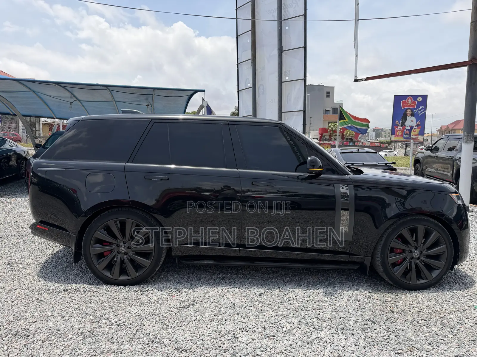 Land Rover Range Rover Vogue 2023 Black