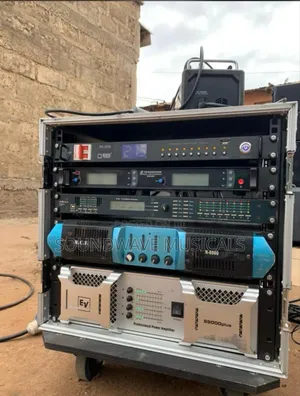 A Pair of Arrays ,Bass and Amplifier Set