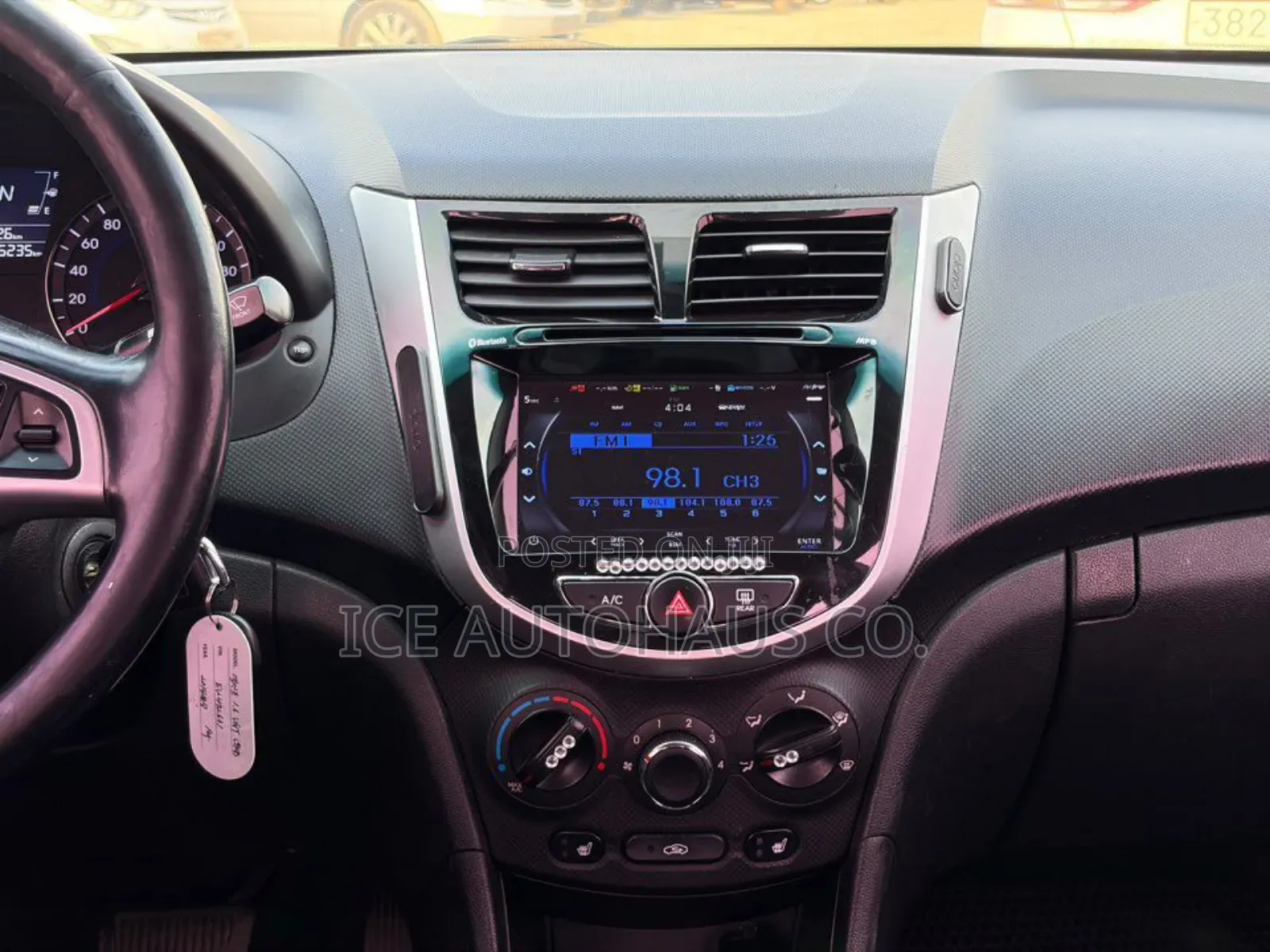 Hyundai Accent 2014 White