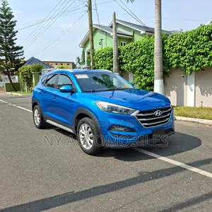 Hyundai Tucson SE AWD 2018 Blue