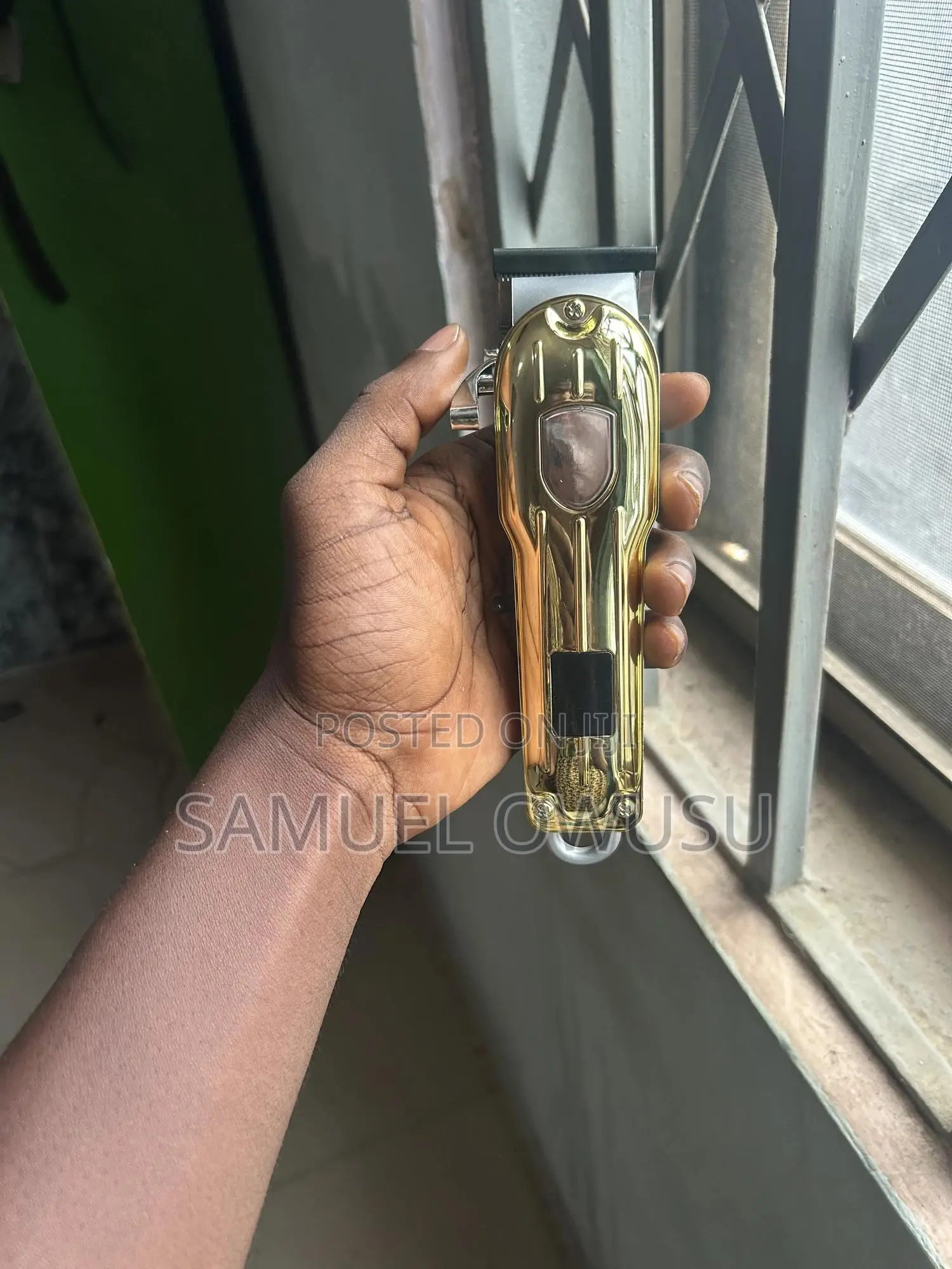 Hair Clipper With Accessories