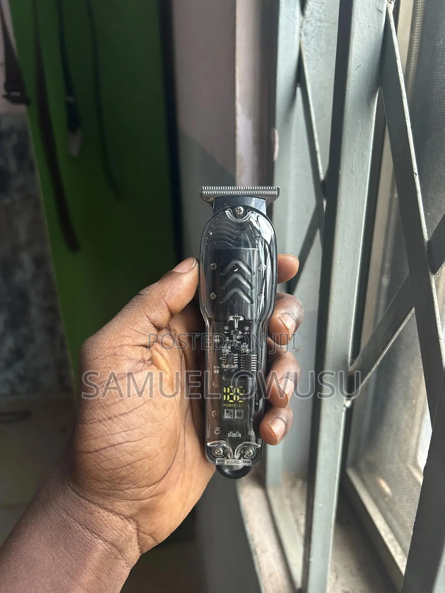 Hair Clipper With Accessories