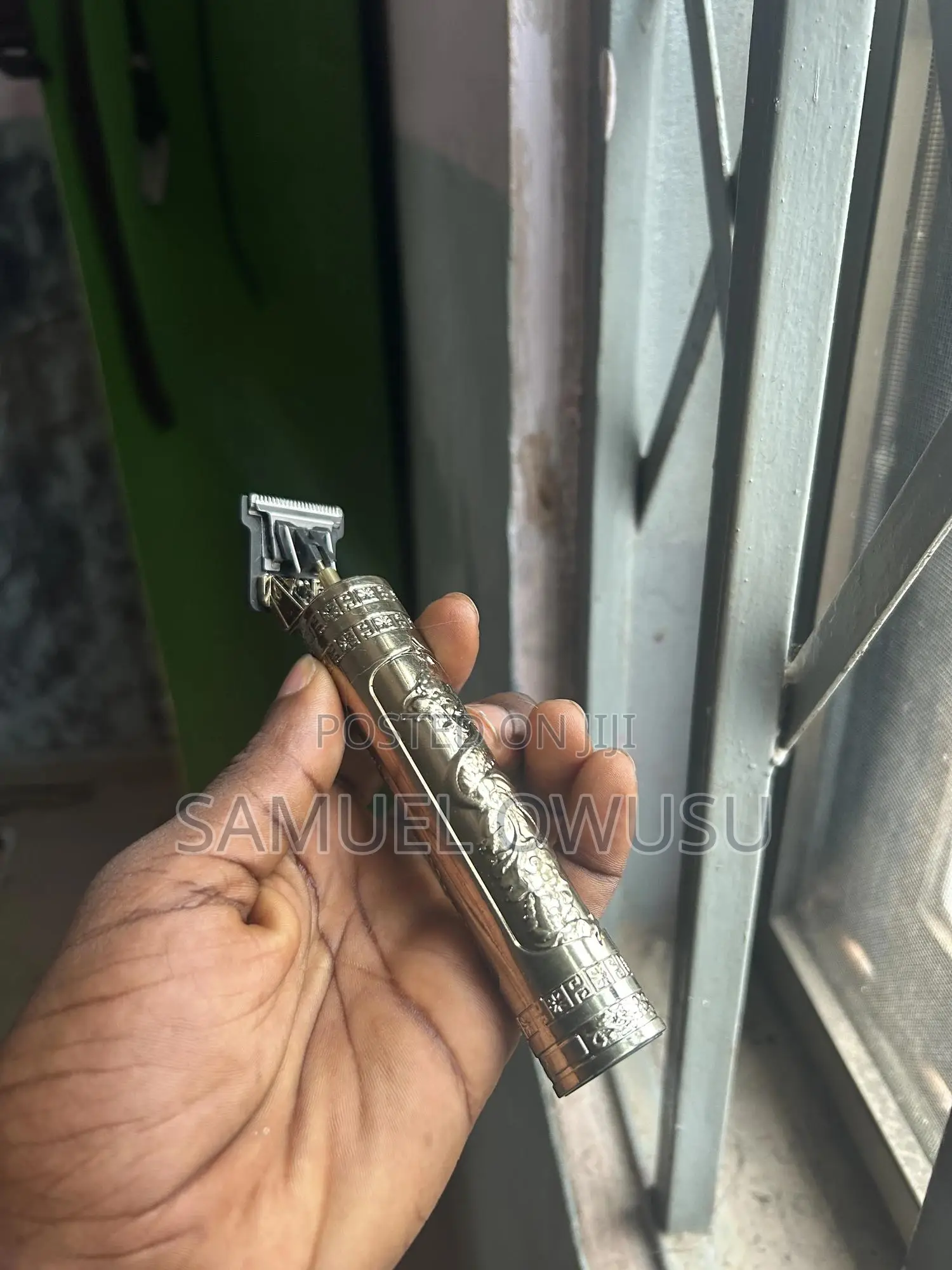 Hair Clipper With Accessories