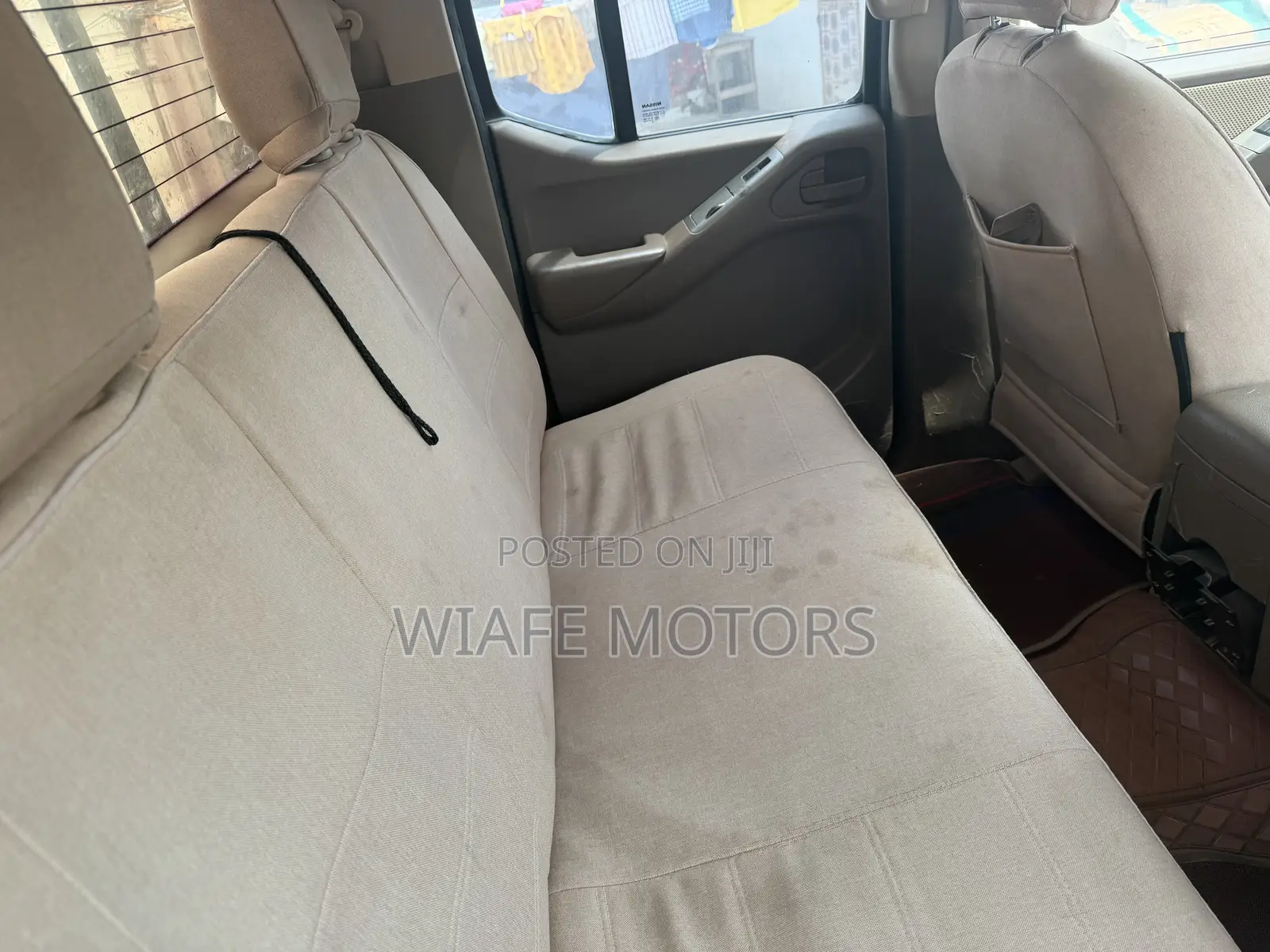 Nissan Navara 2013 Black