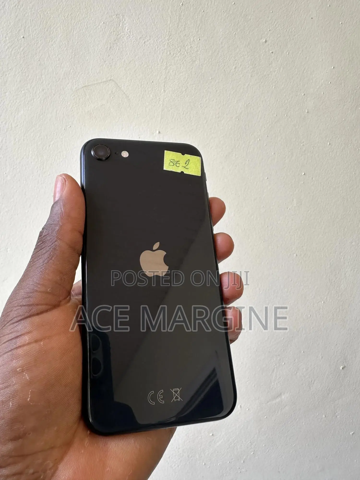 Apple iPhone SE (2020) 64 GB Black