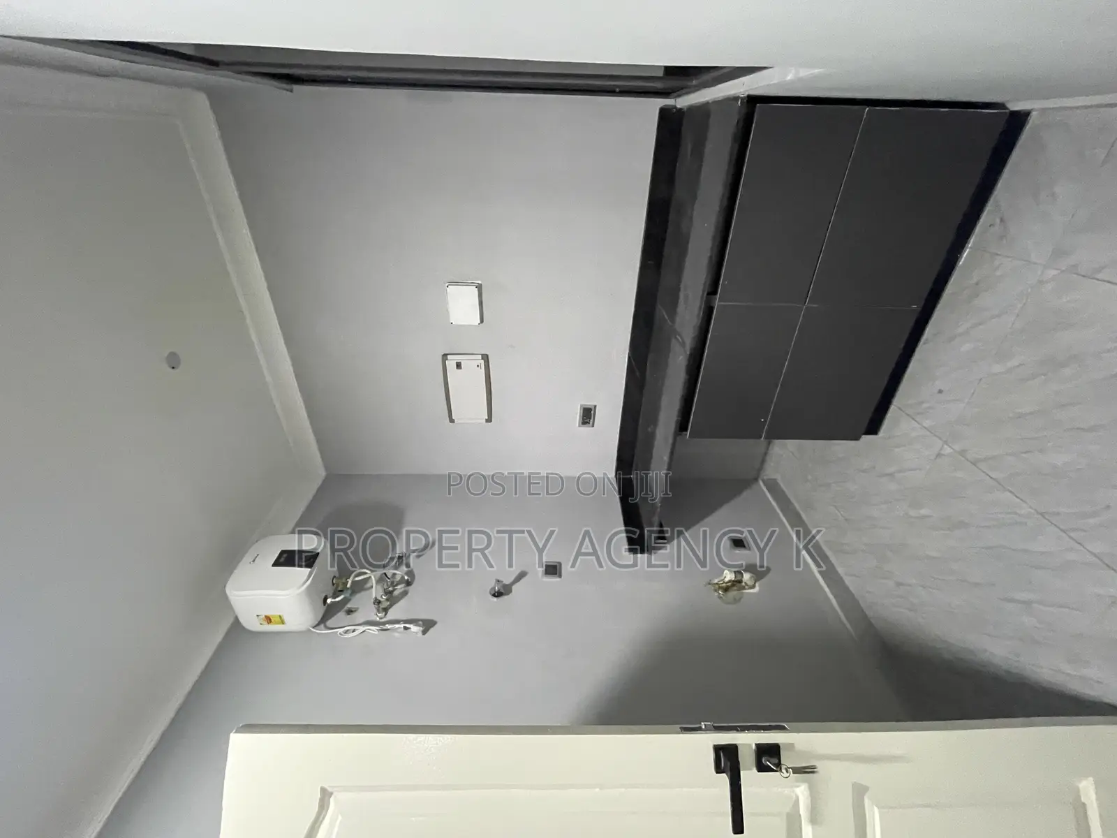2bdrm Apartment in Accad Properties, Dansoman for rent