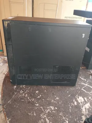 Desktop Computer 4GB Intel HDD 500GB