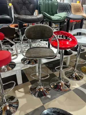 Modern Salon / Bar Chair